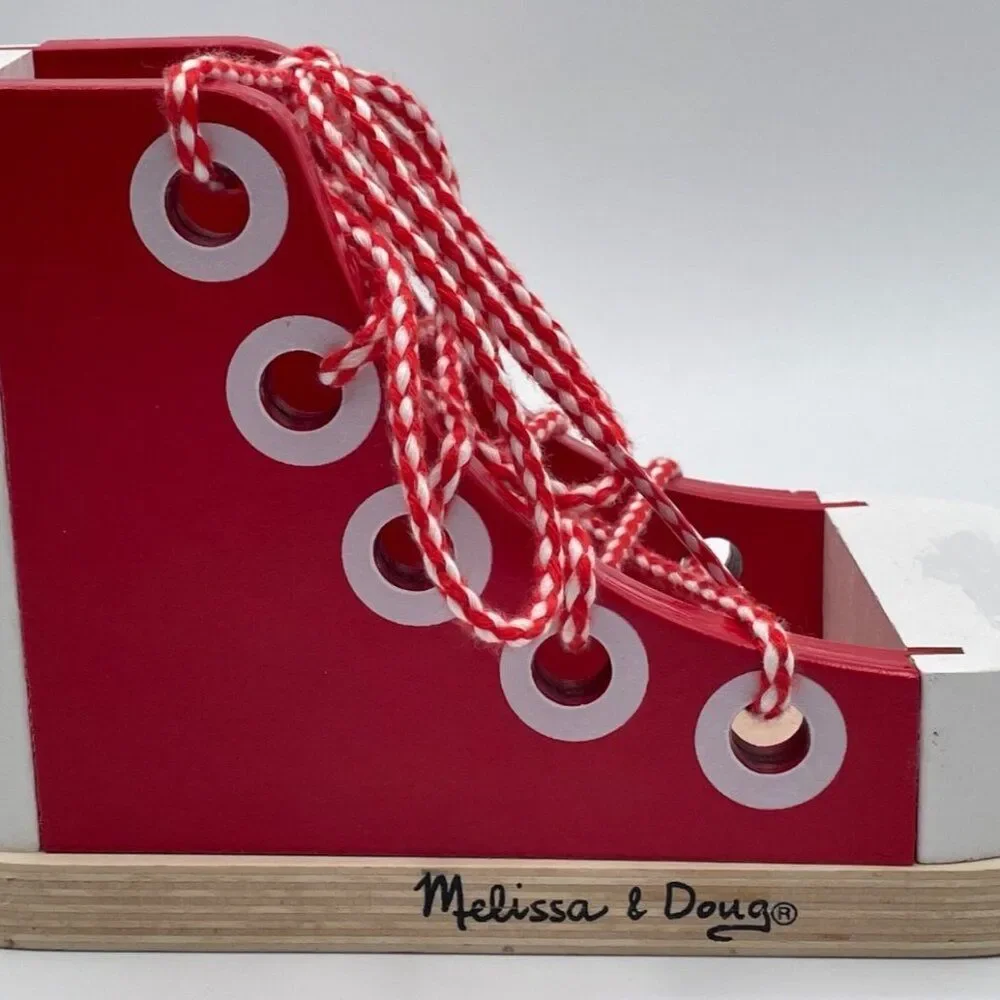 Melissa & Doug Wooden Sneaker Lace-Up Kids Learning Toy Preschool Motor Skills
